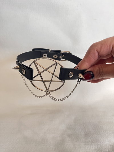 Choker 021