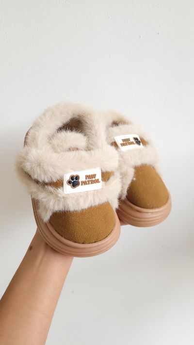 Pantufla botita marron 24 al 27