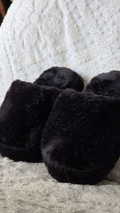 Pantuflon Negro Talle 34 al 38