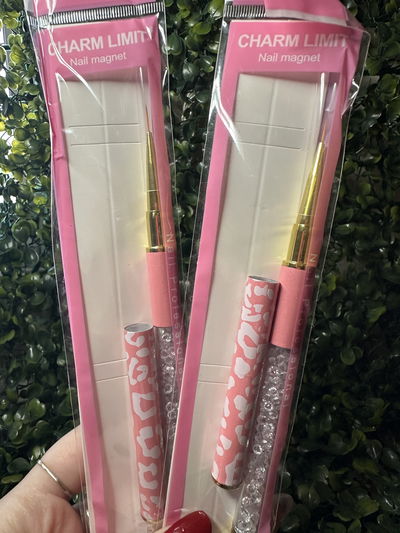 PINCEL LINER CHARM LIMIT