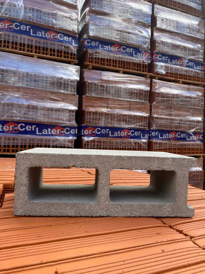 Bloque de cemento 13x19x39 x pallet 144u