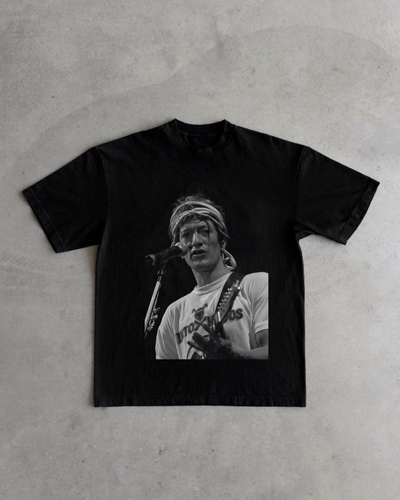 PITY x Shakirakimz Remera Negra