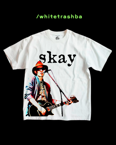 SKAY Remera Blanca x Shakirakimz