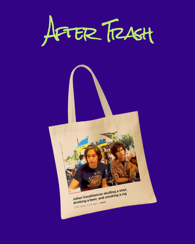 JULIAN CASABLANCAS SKULLING A SHOT - THE STROKES - Tote Bag