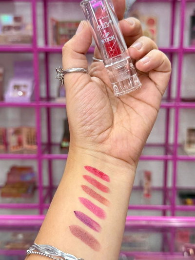 LABIAL EN BARRA SATINADO GLITTER SMOOT