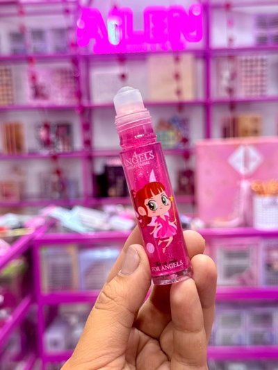 Gloss a roll on 4 angels 