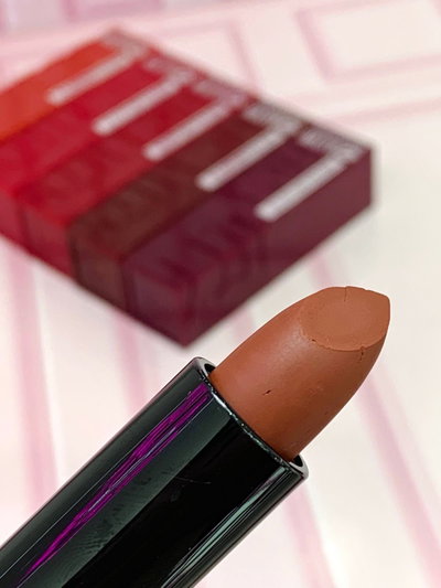 LABIAL HUXIA BEAUTY EN BARRA