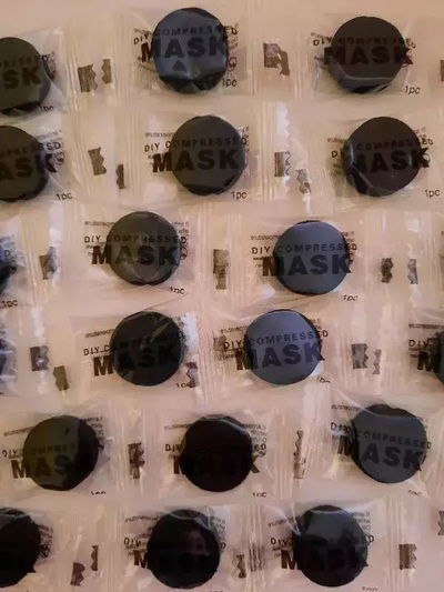 Mascarillas comprimidas carbon