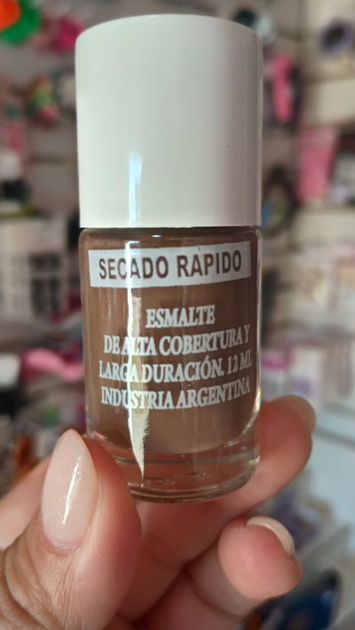 Esmalte 63 chocolate