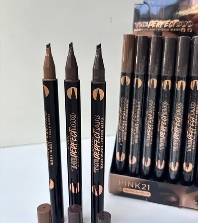 Delineador de cejas y ojos