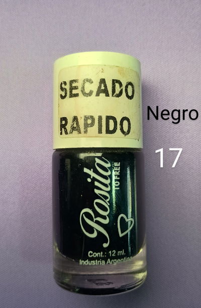 Esmalte 17 NEGRO