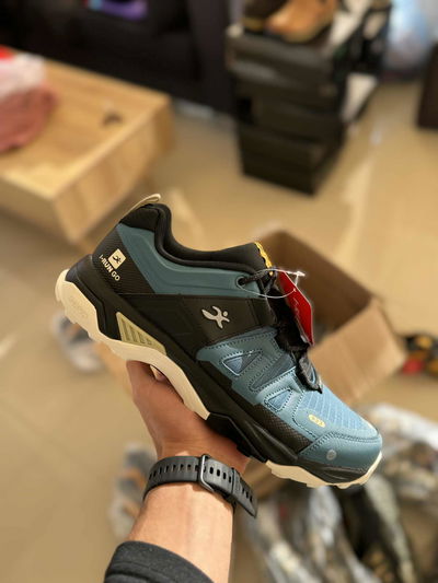 ZAPATILLAS IRUN TREK 2025 