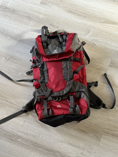 MOCHILA IRUN TREKKING 50 LITROS 