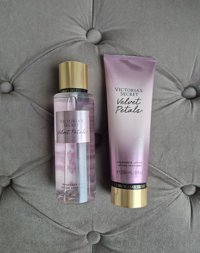 Combo Velvet Petals