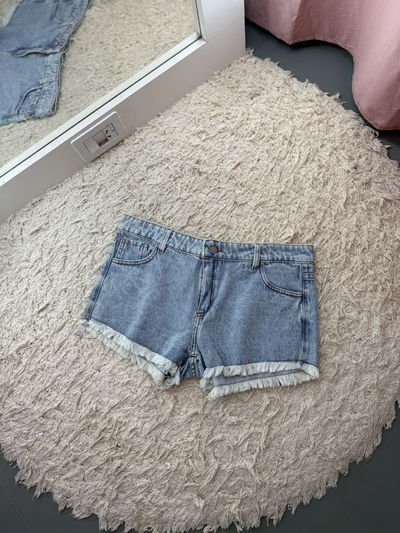 Short tiro bajo