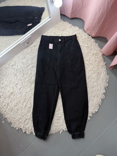 Jeans jogger negro