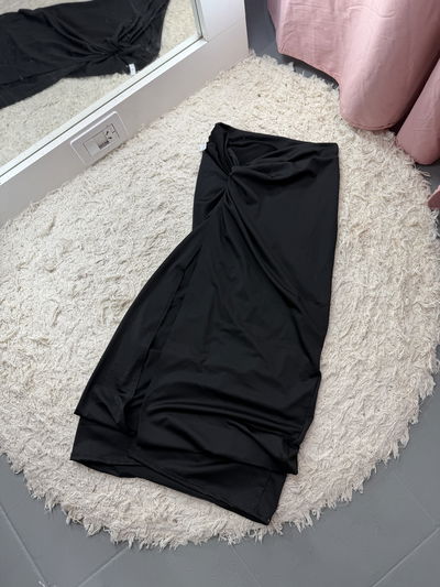 Pollera nudo