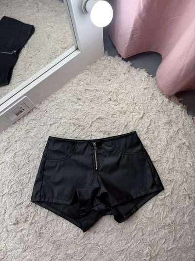 Minishort tiro bajo engomado