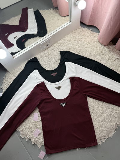 Remera MeT mangas largas