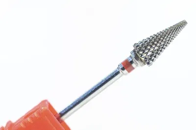 Fresa de Tungsteno Cónica