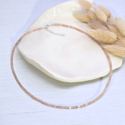 Choker Petra Piedra Solar