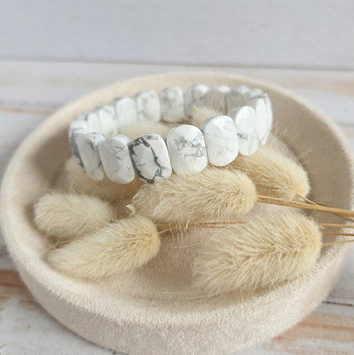 Pulsera Chunky Howlita 