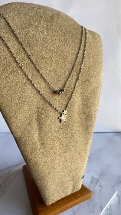 Cadenita doble estrella aq