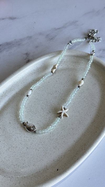 Collar caracol verde agua 