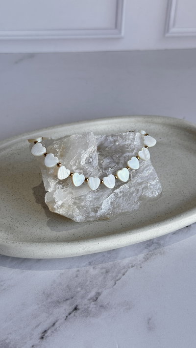 Pulsera corazones de piedrita 