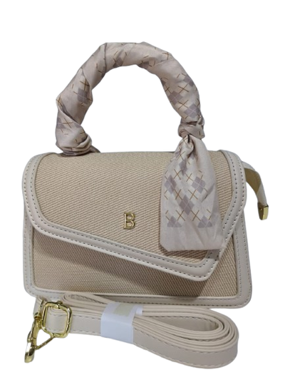 Cartera Beige con Pañuelo Decorativo 