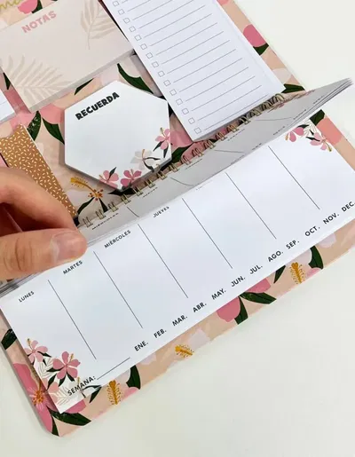 SET DE NOTAS ADHESIVAS + ANOTADOR