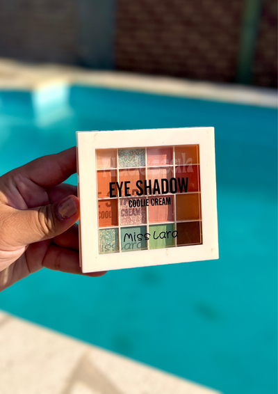 Paleta de sombras Coolie Cream Miss Lara 