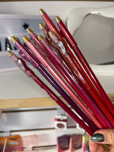 Delineador de Labios con sacapuntas Pink 21