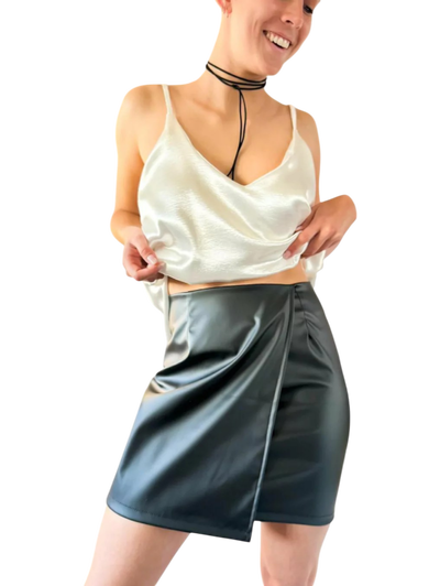 Pollera Short Engomada CLIO