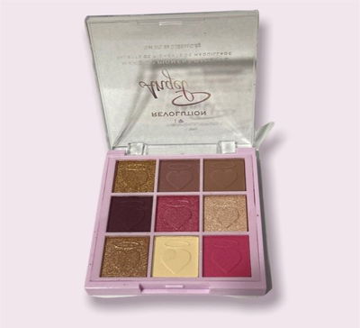 Paleta de sombras Revolution