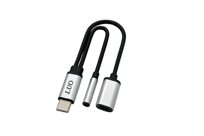 Adaptador Tipo C a Audio/Charging