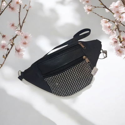 Riñonera con brillo