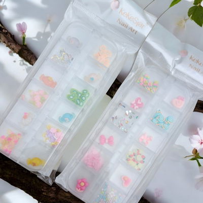 Decoración  de uñas con formitas 