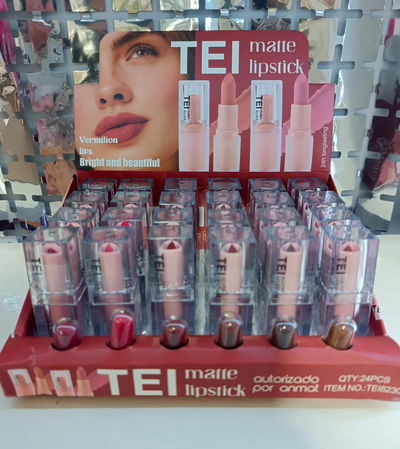 Labial matte lipstick Tei 