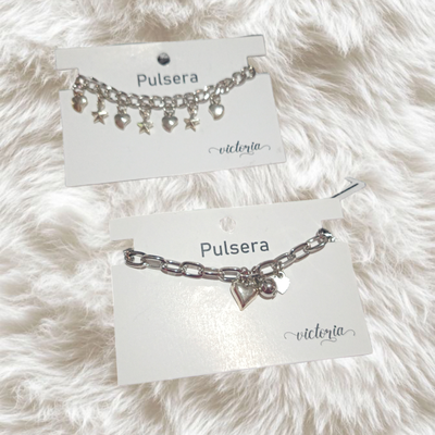 Pulsera con dije