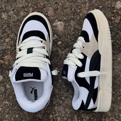 PUMA 180 - BLACK WHITE