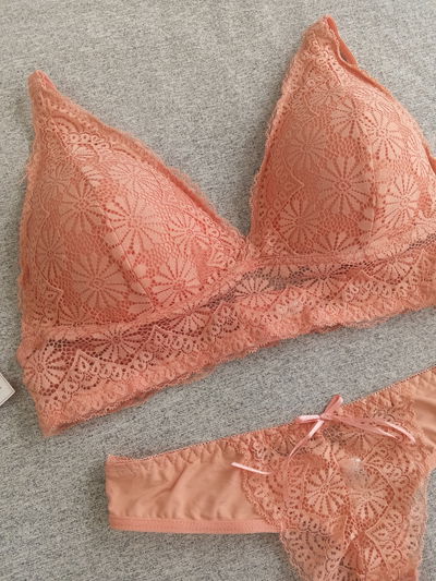 BRALETE CON BASE 