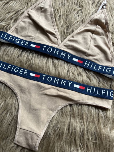 Conjunto triangulito Tommy 