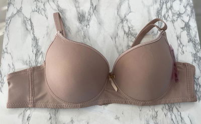 Corpiños lycra importado (95/100/105/110)