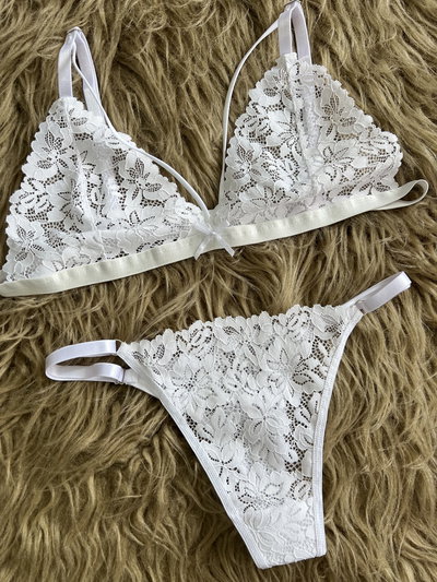 Conjunto bralette erótico (90/95/100/105)
