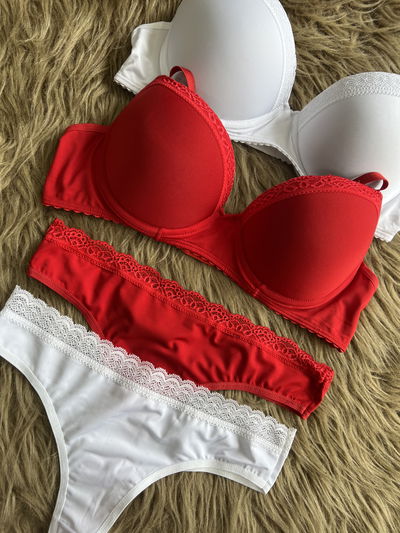 Conjunto Tasa soft lycra (85/90/95/100)