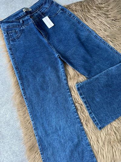 Jeans wide leg talle especial