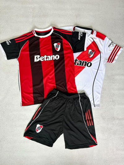 COMBO CAMISETA + SHORT RIVER PLATE