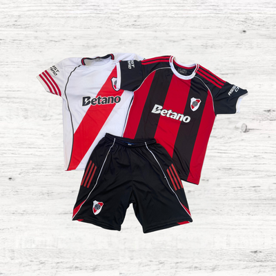 COMBO CAMISETA + SHORT RIVER PLATE