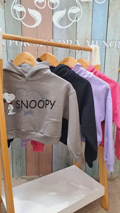 Buzo crop top snoopy